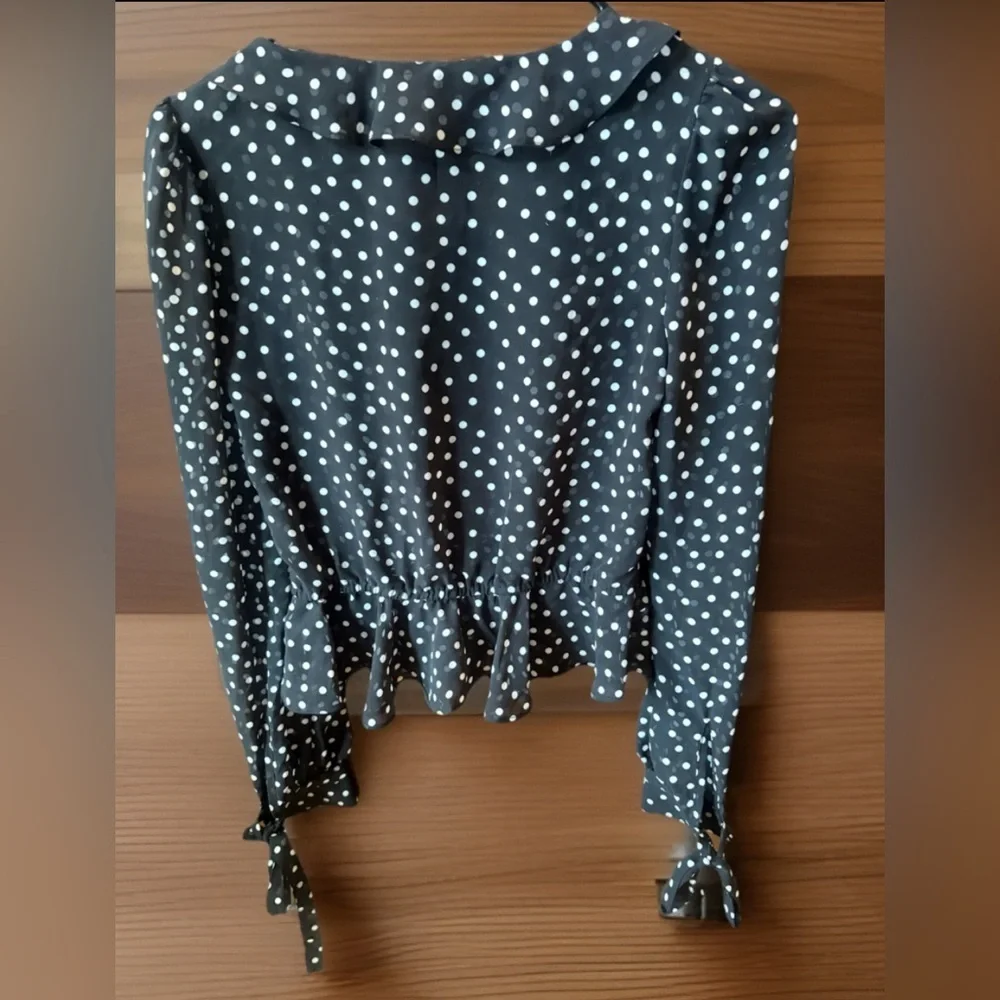 Romantic‎ Parisian Polka Dot Ruffle Blouse – Date Night Chic Sz Small Feminine